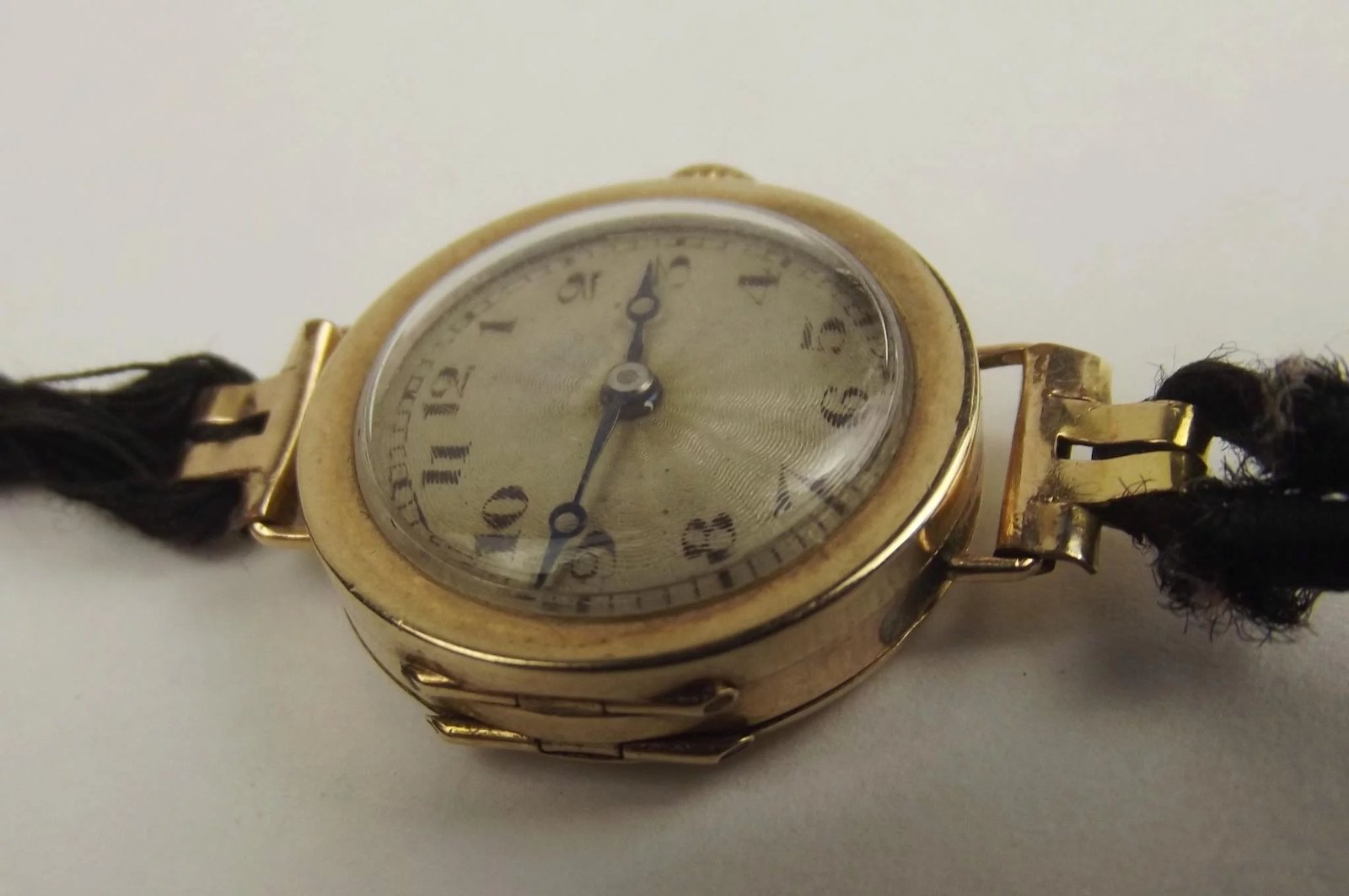 9ct Gold Cased Ladies Cocktail Wrist Watch - Sally Antiques