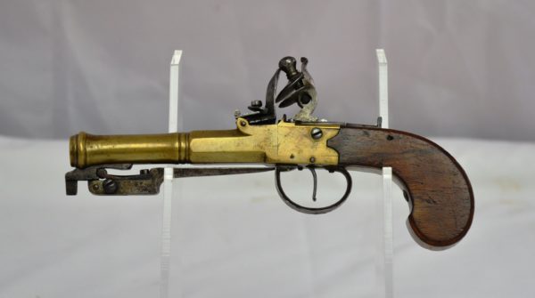 18th Century Personal Protection Flintlock Boxlock Pistol With Bayonet ...