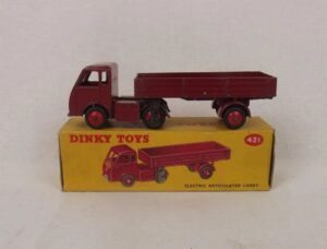 Boxed Dinky Toys No. 421 Electric Articulated Lorry ‘British Railways’ 1955-1959