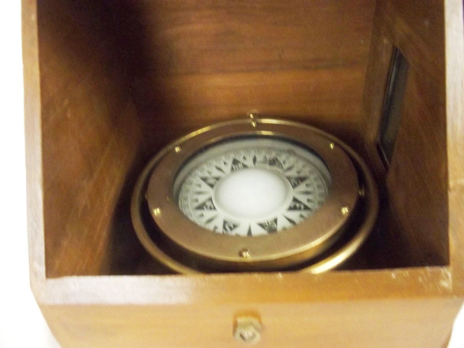 Cased-Ships-Compass-Plath-Germany-Oil-full-6o-1600-727ba0b9-0