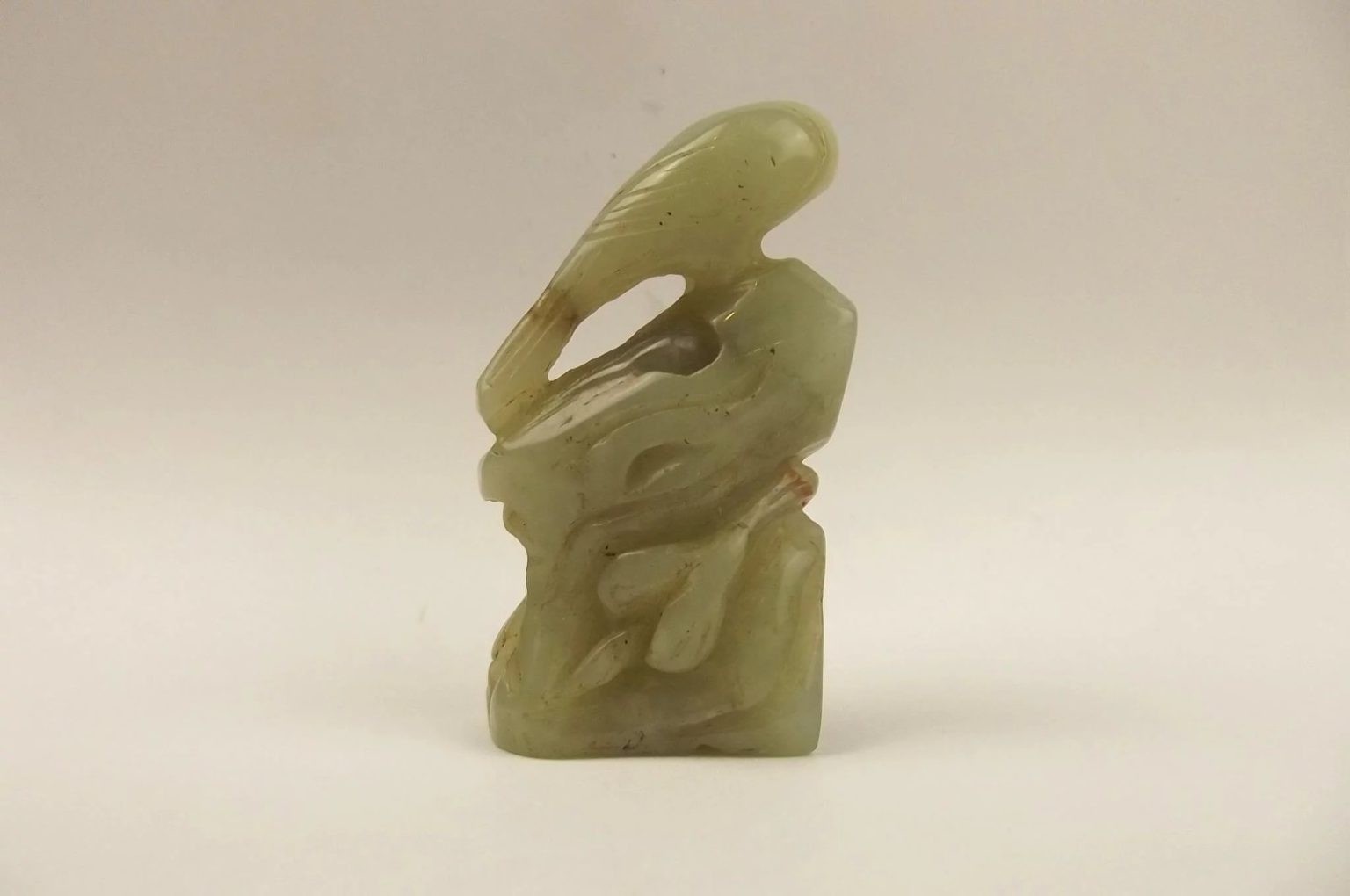 Chinese Ming Nephrite Jade Carving Of A Bird Of Prey - Sally Antiques