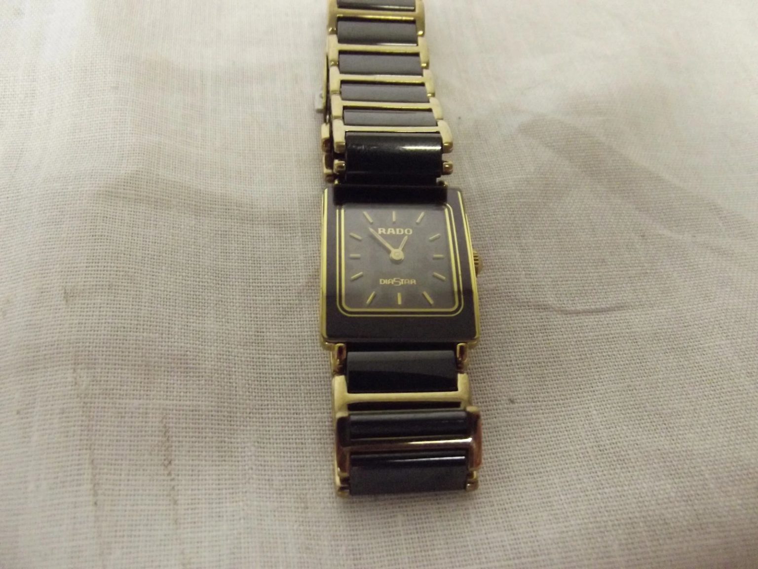 Ladies Rado Diastar 153.0283.3 Ceramic And Gold Plated Wristwatch ...