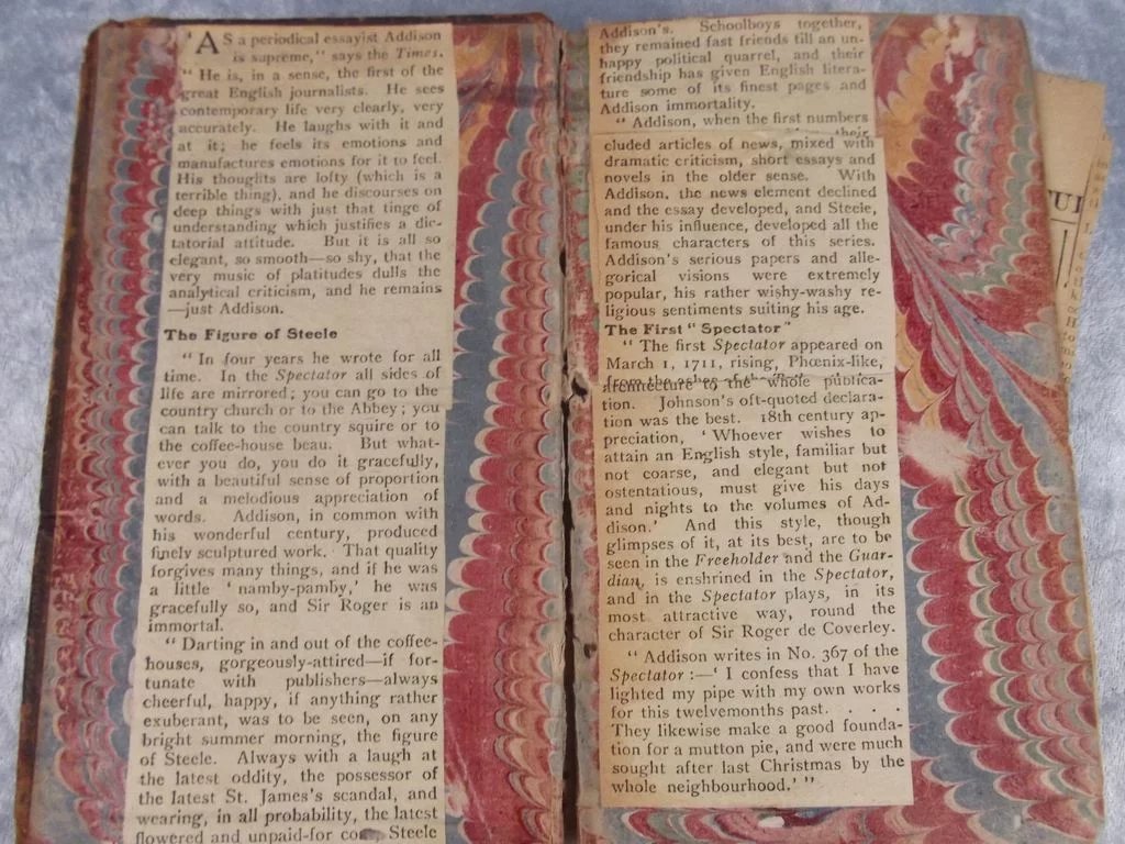 The　1749　Sally　Spectator　Volumes　Antiques