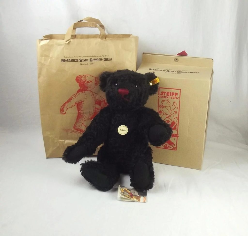 steiff bear black