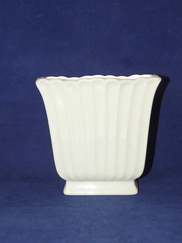 Vintage Spode Fortuna Pedestal Vase c.1950's - Sally Antiques