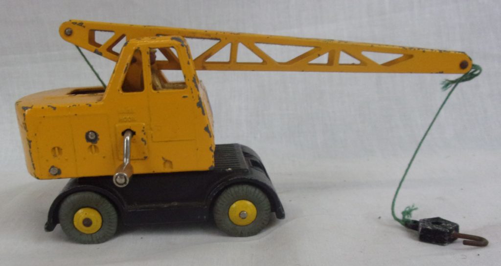 Dinky Toys 571 Coles Mobile Crane - Sally Antiques