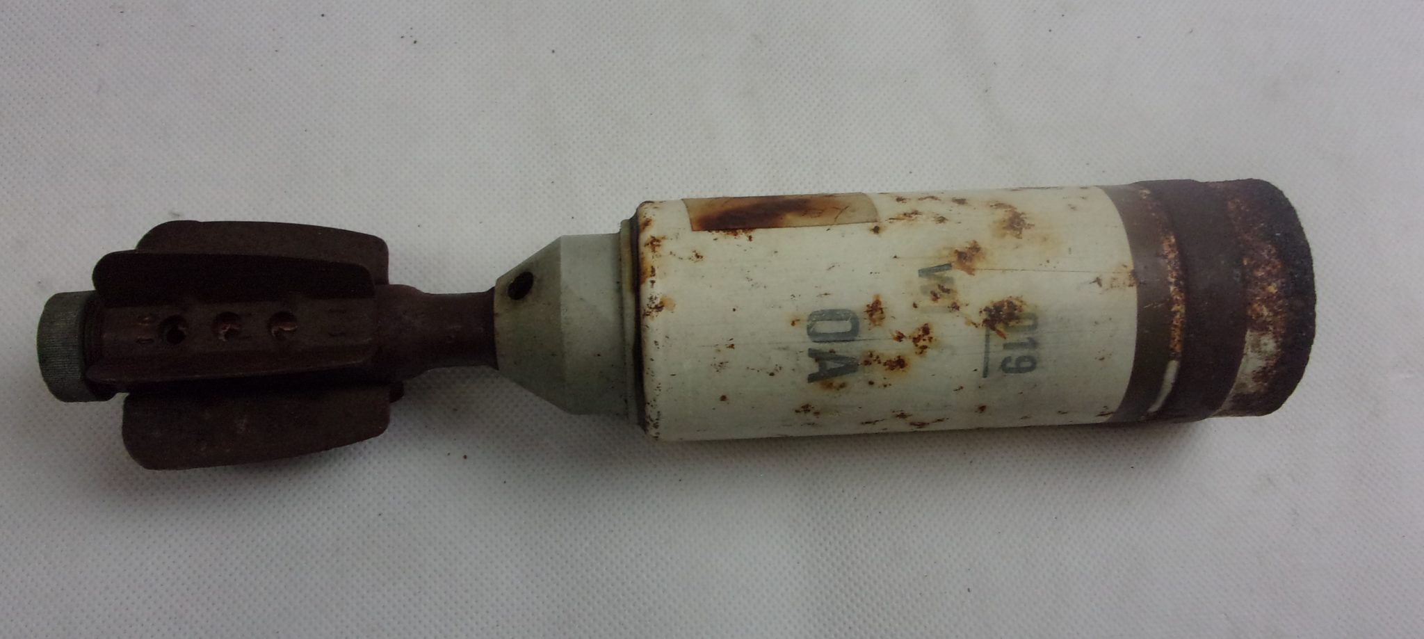 British Army Inert 2 Inch Mortar Illumination Shell Case #2 - Sally ...