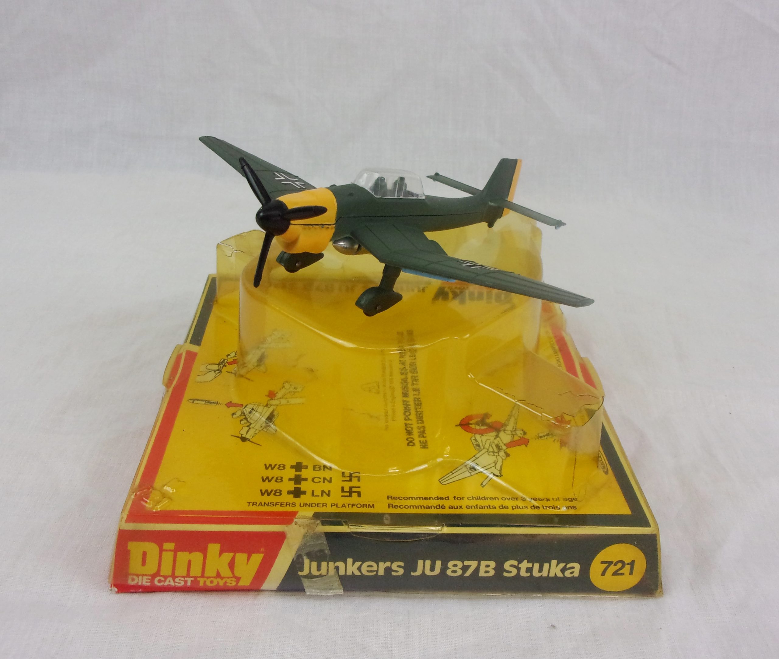 Dinky 721 Junkers JU 87B Stuka plastic propellor with yellow painted tips. 