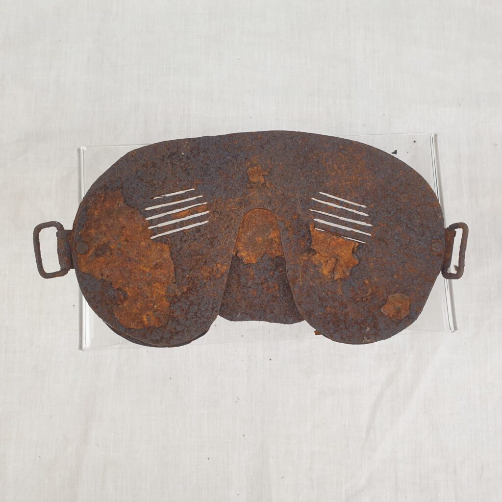 WW1 British Tankers Mask #2 - Sally Antiques