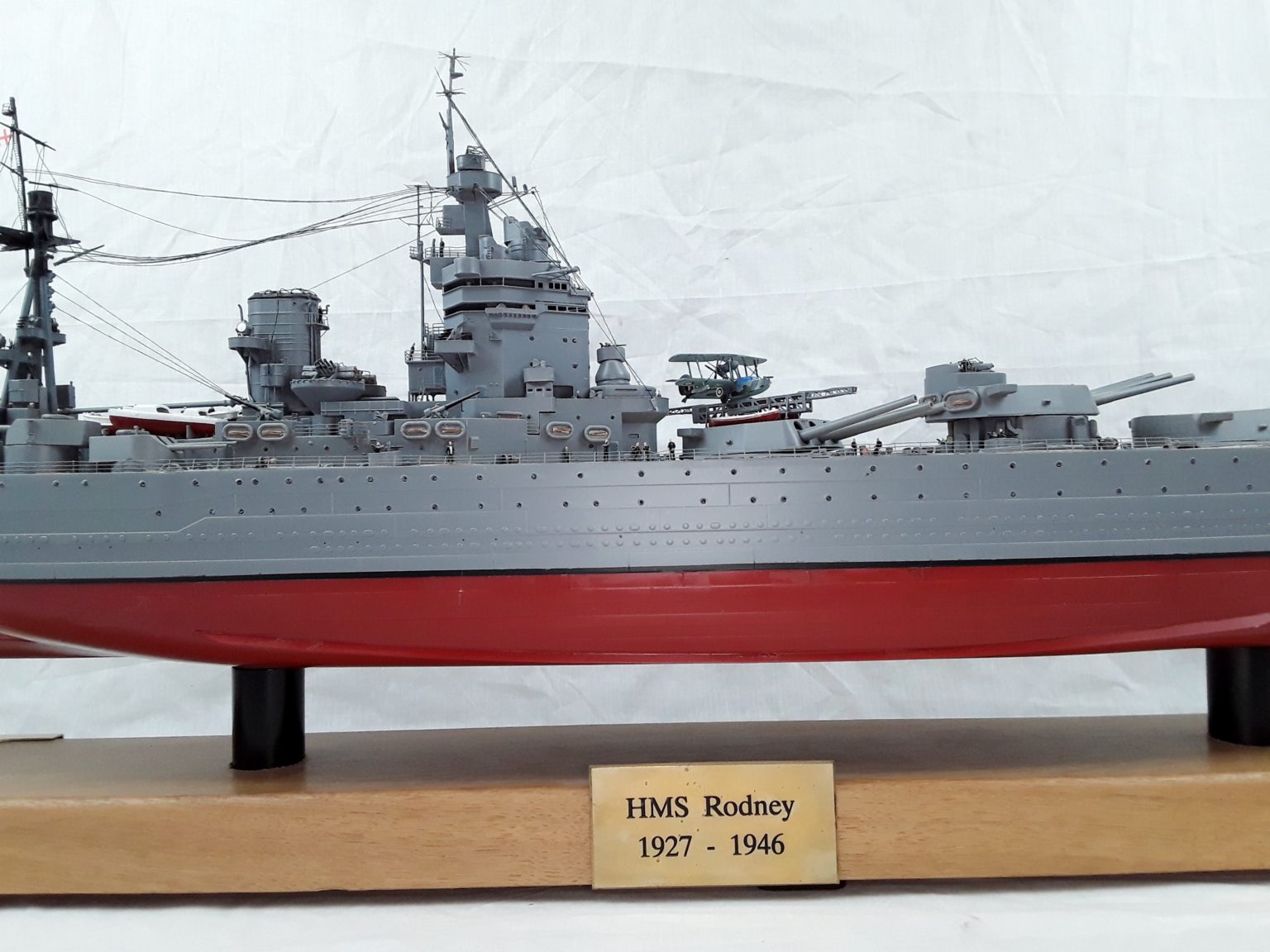 Large Finely Built And Illuminated Model Of The Battleship Hms Rodney Sally Antiques