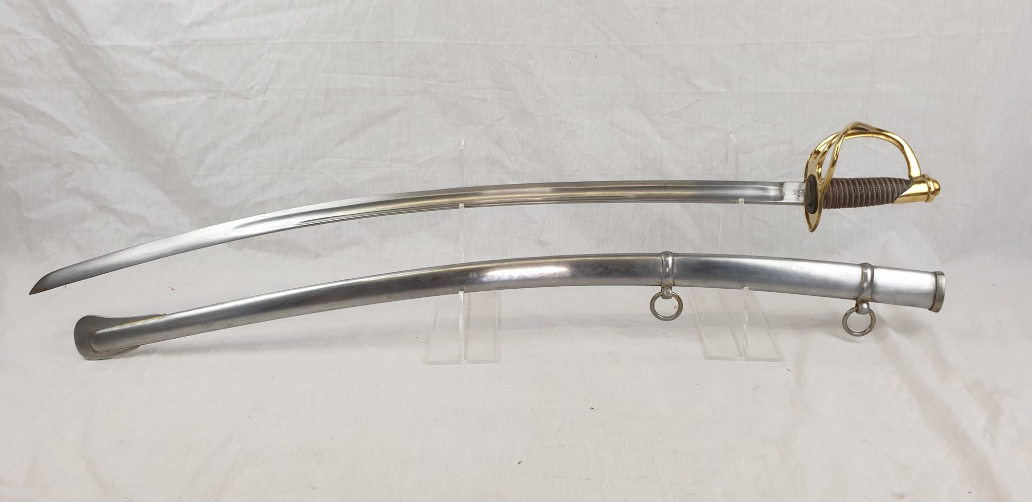 US Cavalry Sabre - Reproduction - Sally Antiques