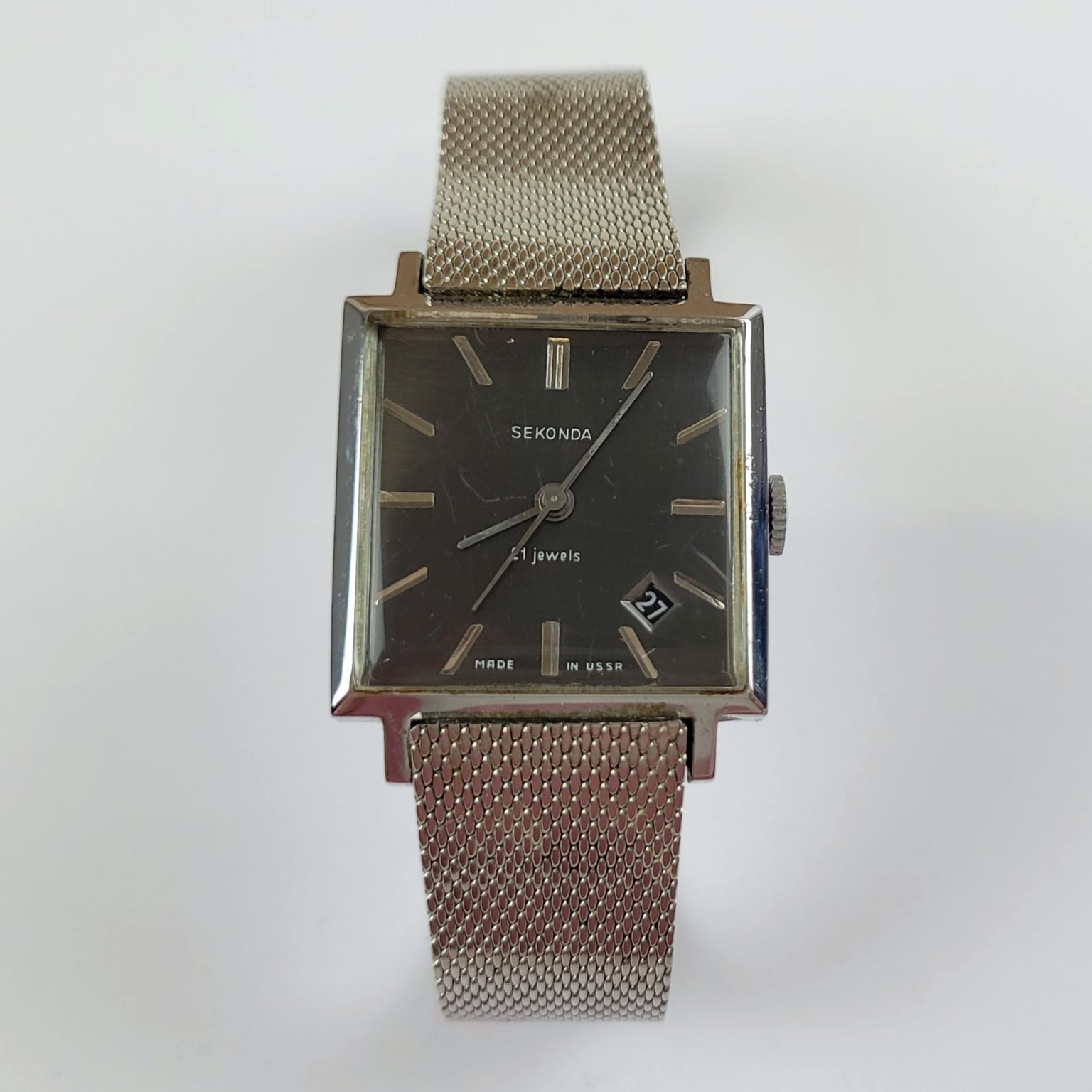 Circa 1980 Soviet Sekonda Gents Wristwatch - Sally Antiques