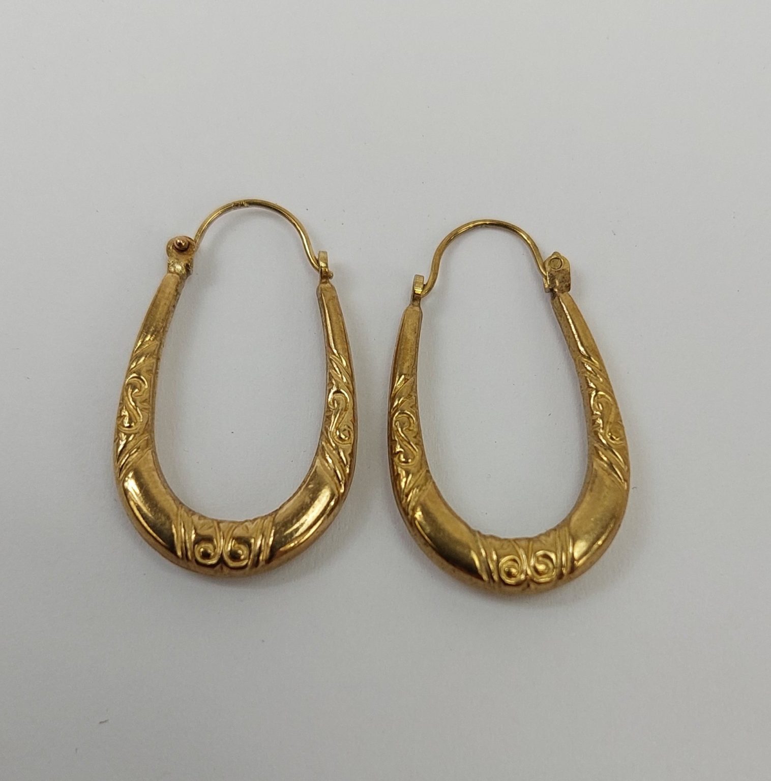 9ct Gold Large ‘Sydney’ Oval Creole Earrings main image 1