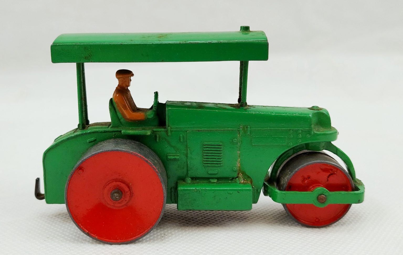 Dinky Toys 279 Aveling Braford Diesel Roller - Sally Antiques