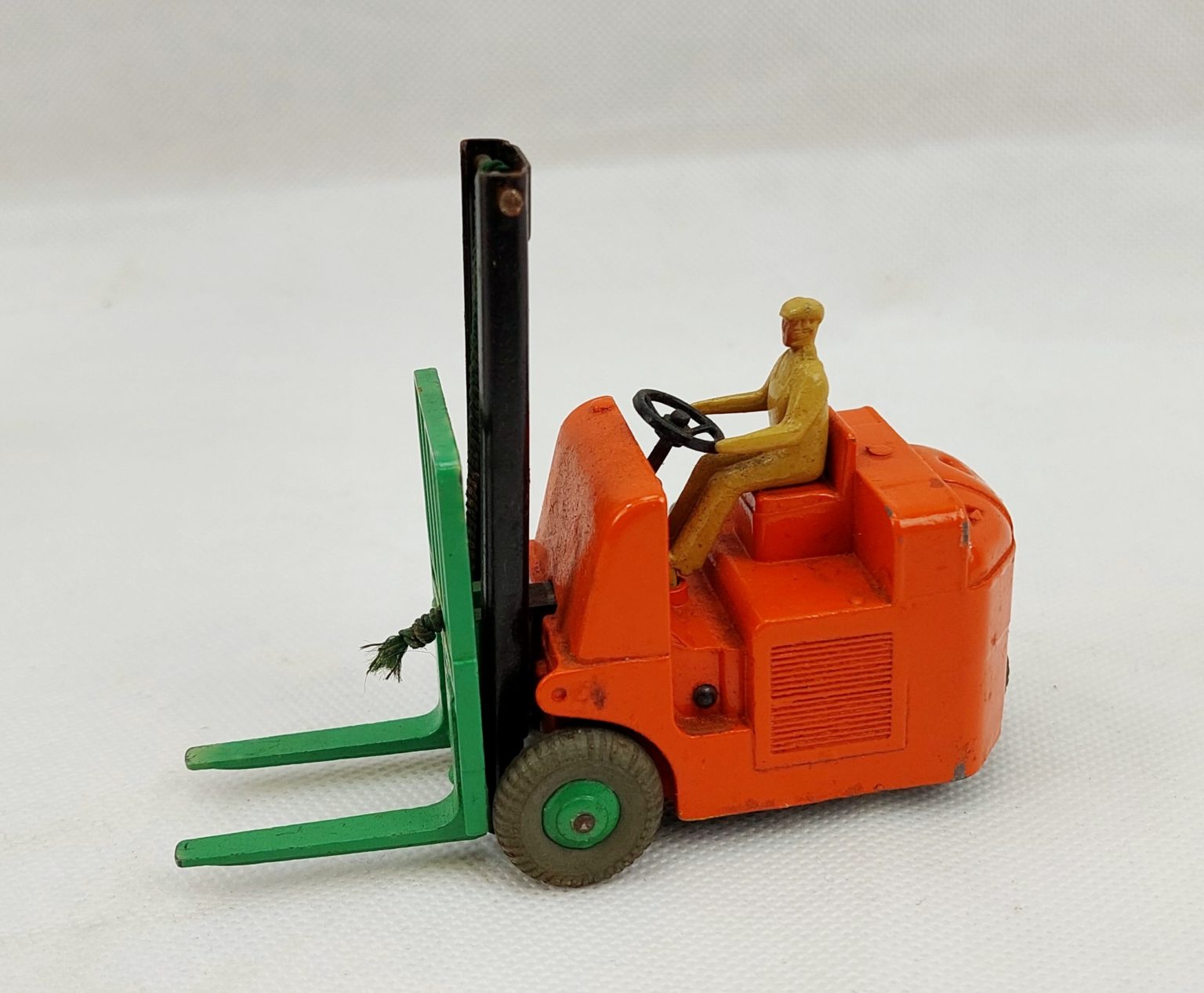 Boxed Dinky Toys 401 Coventry Climax Fork Lift Truck* - Sally Antiques