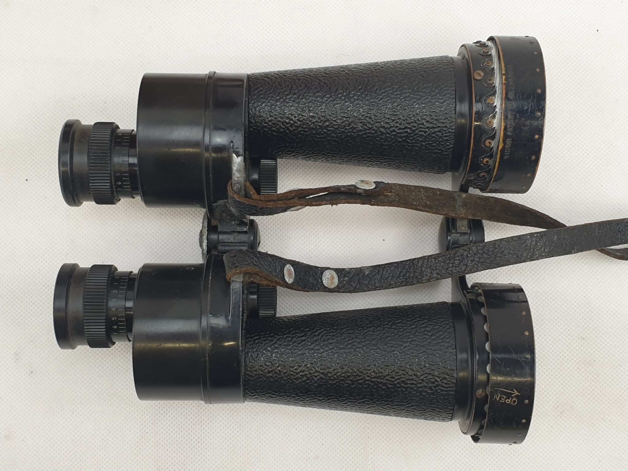 Barr And Stroud CF25 Royal Navy 1942 Submarine Binoculars In 1942 Case