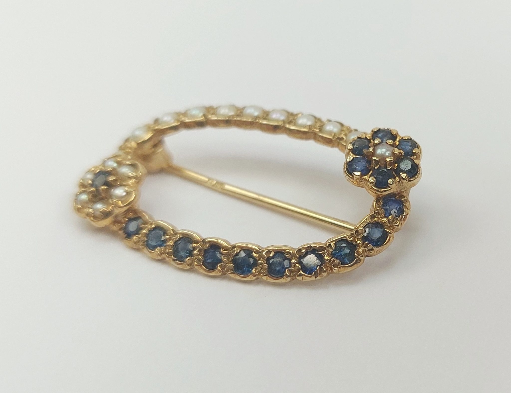 9ct Yellow Gold Sapphire & Pearl Brooch - Sally Antiques