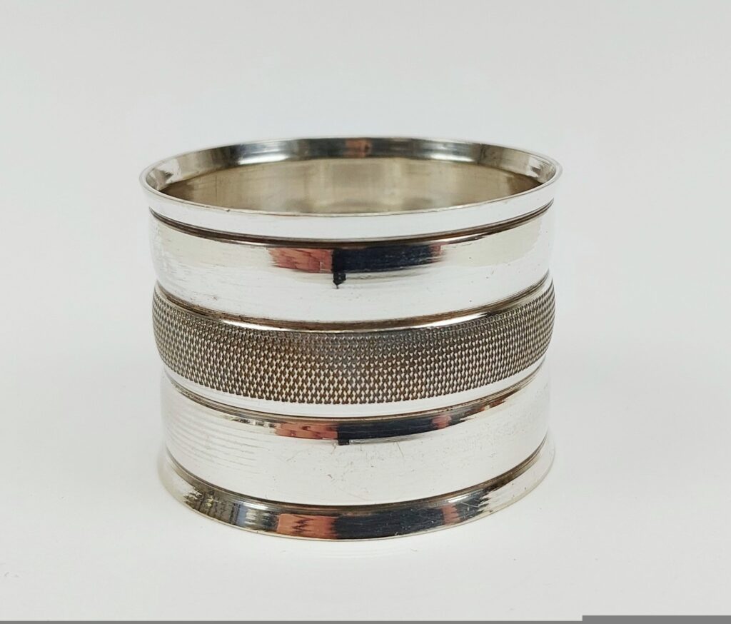 S/2 Napkin Ring - Signet  Collection - By Sferra main image 1
