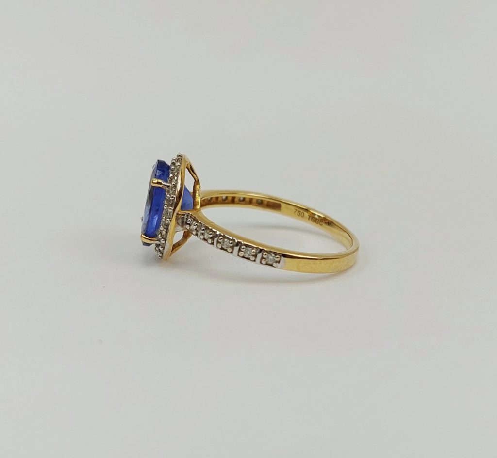 18ct Yellow Gold Blue Glass & Diamond Ring UK Size N+, US 7 - Sally ...