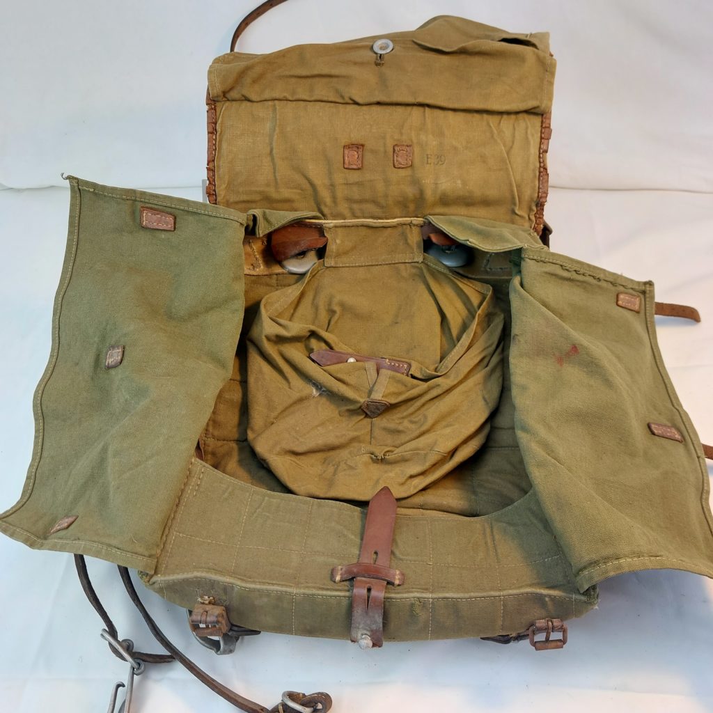 WW2 German Tornister Haversack, with shoulder straps, Dated 1939 ...