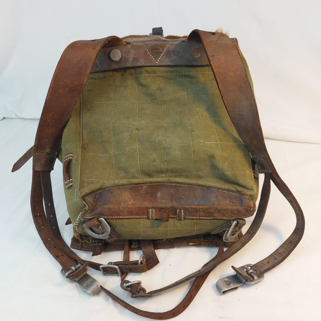 WW2 German Tornister Haversack, with shoulder straps, Dated 1939 ...