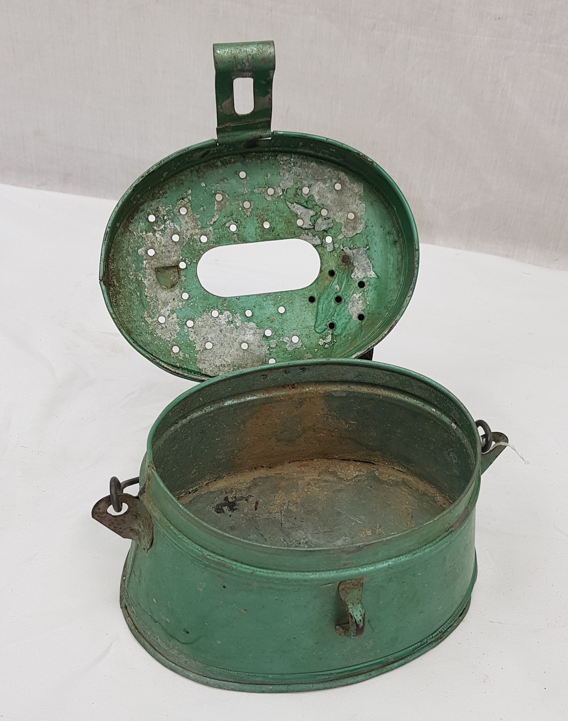 1930s French Enameled Tin Bait Box - Sally Antiques