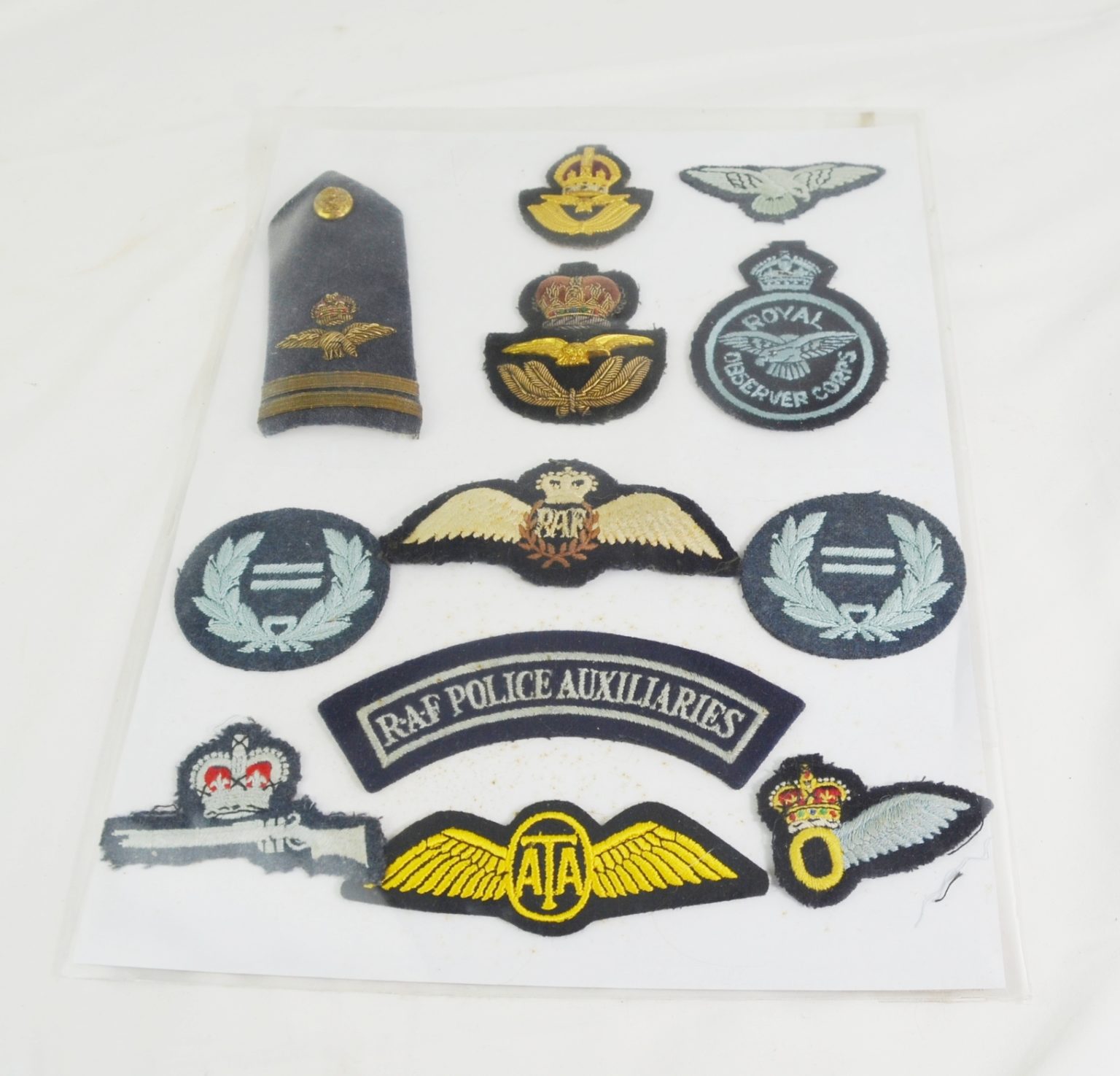 Assortment of WW2 Era RAF Badges and Insignia - Sally Antiques