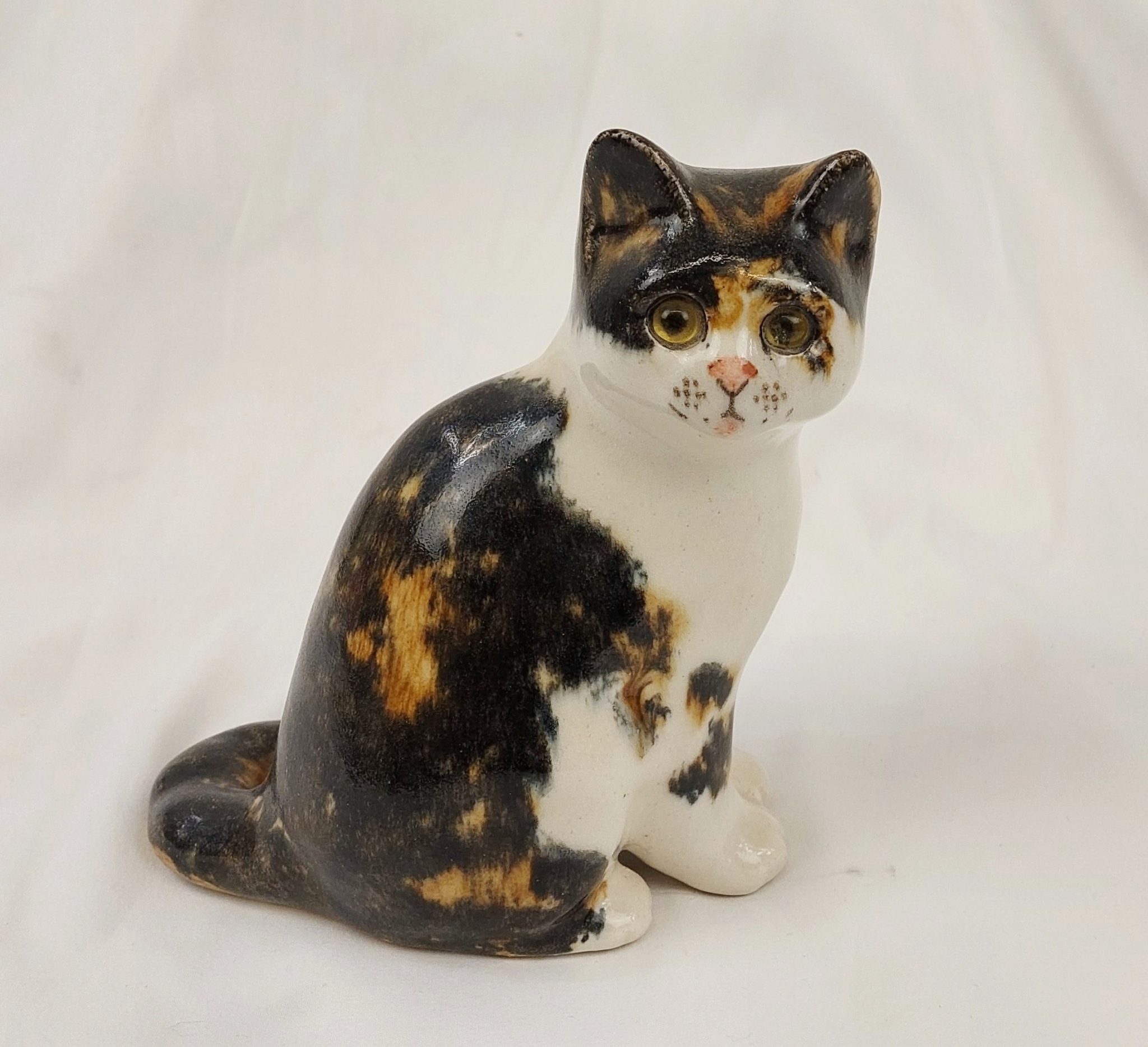 Winstanley Earthenware Cat Figurine #1 - Sally Antiques