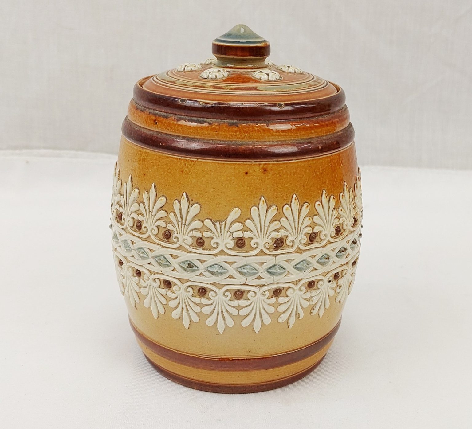 Late Victorian Doulton Lambeth Tobacco Jar - Sally Antiques