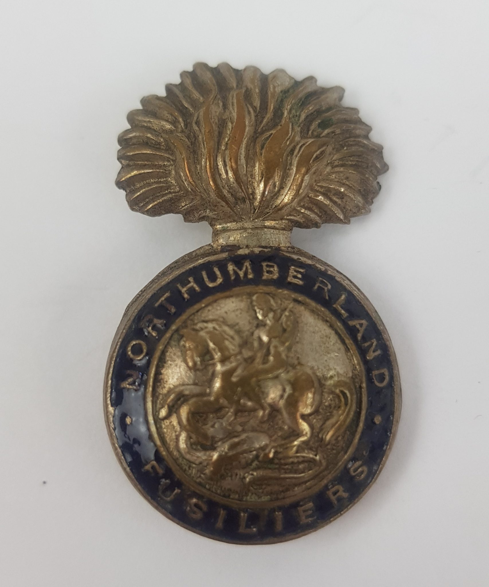 WW1 Northumberland Fusiliers Sweetheart Badge - Sally Antiques