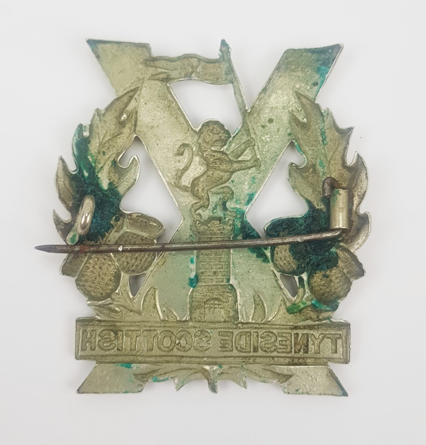 WW1 Tyneside Scottish Cap Badge - Sally Antiques