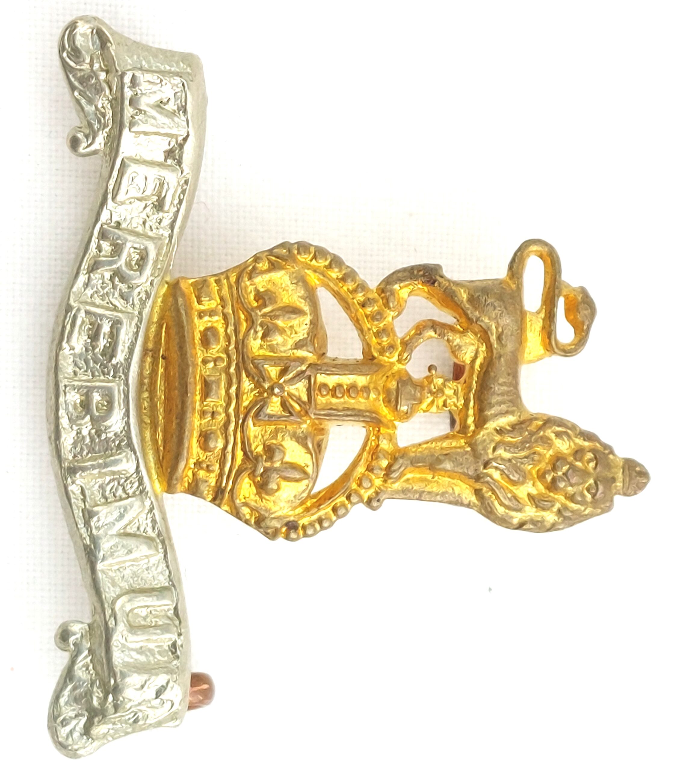 British, 15th19th Hussars 'Kings' Crown, Cap Badge (1)