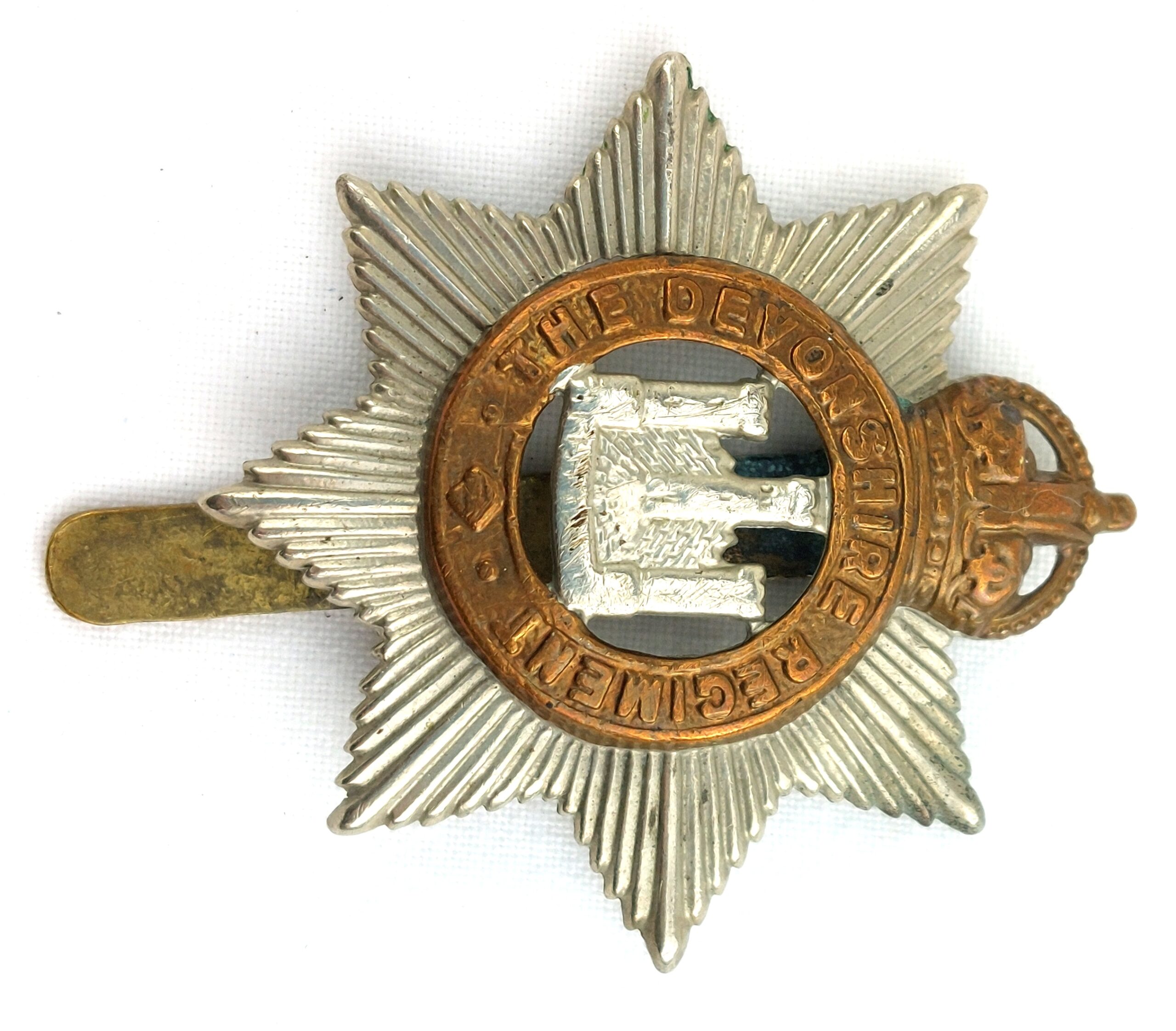 British, The Devonshire Regiment, Cap Badge, by Smith & Wright Ltd Birmingham (2)