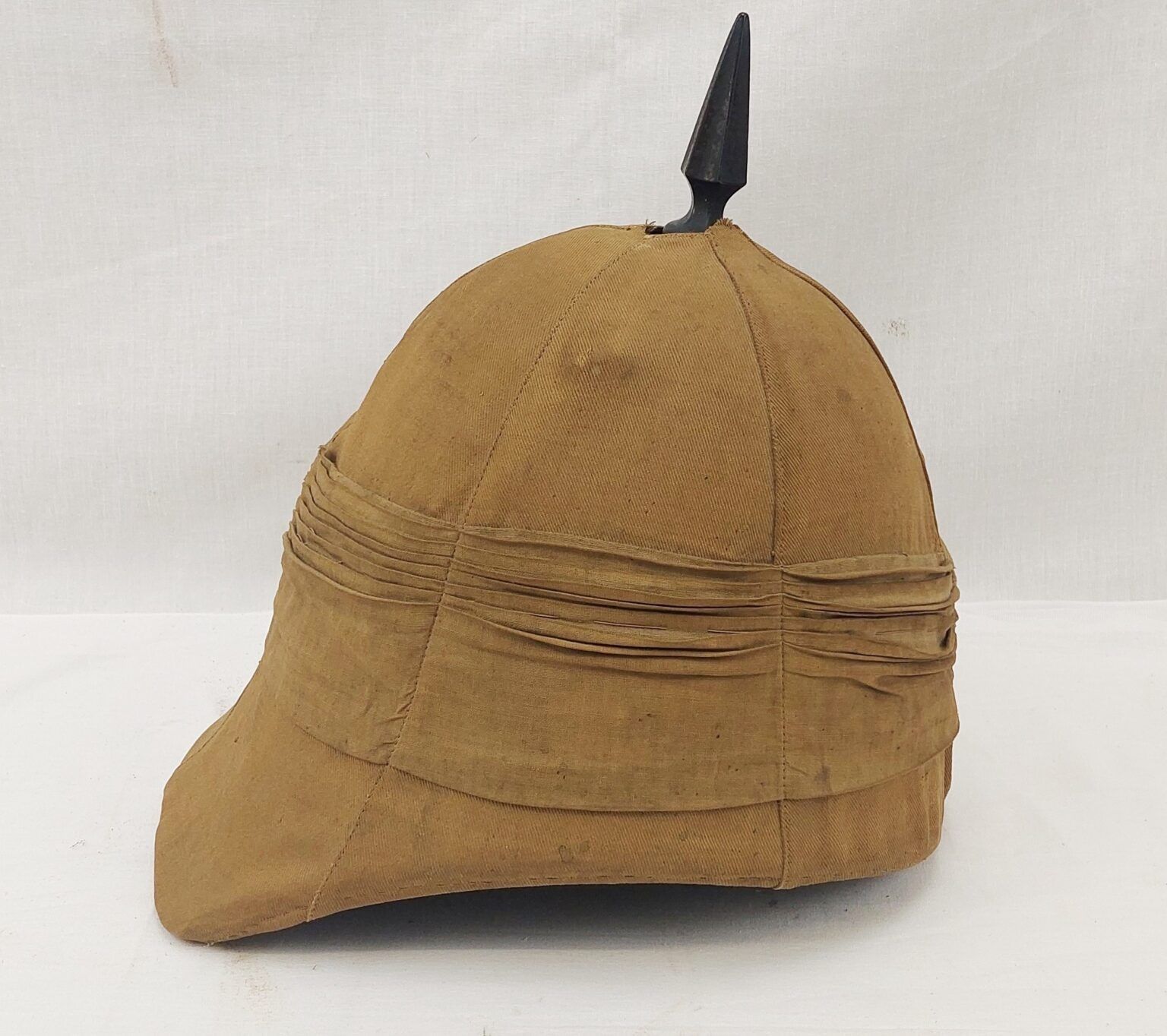 Cased Victorian Boer War Period Irish Rifles Officers Pith Helmet With 