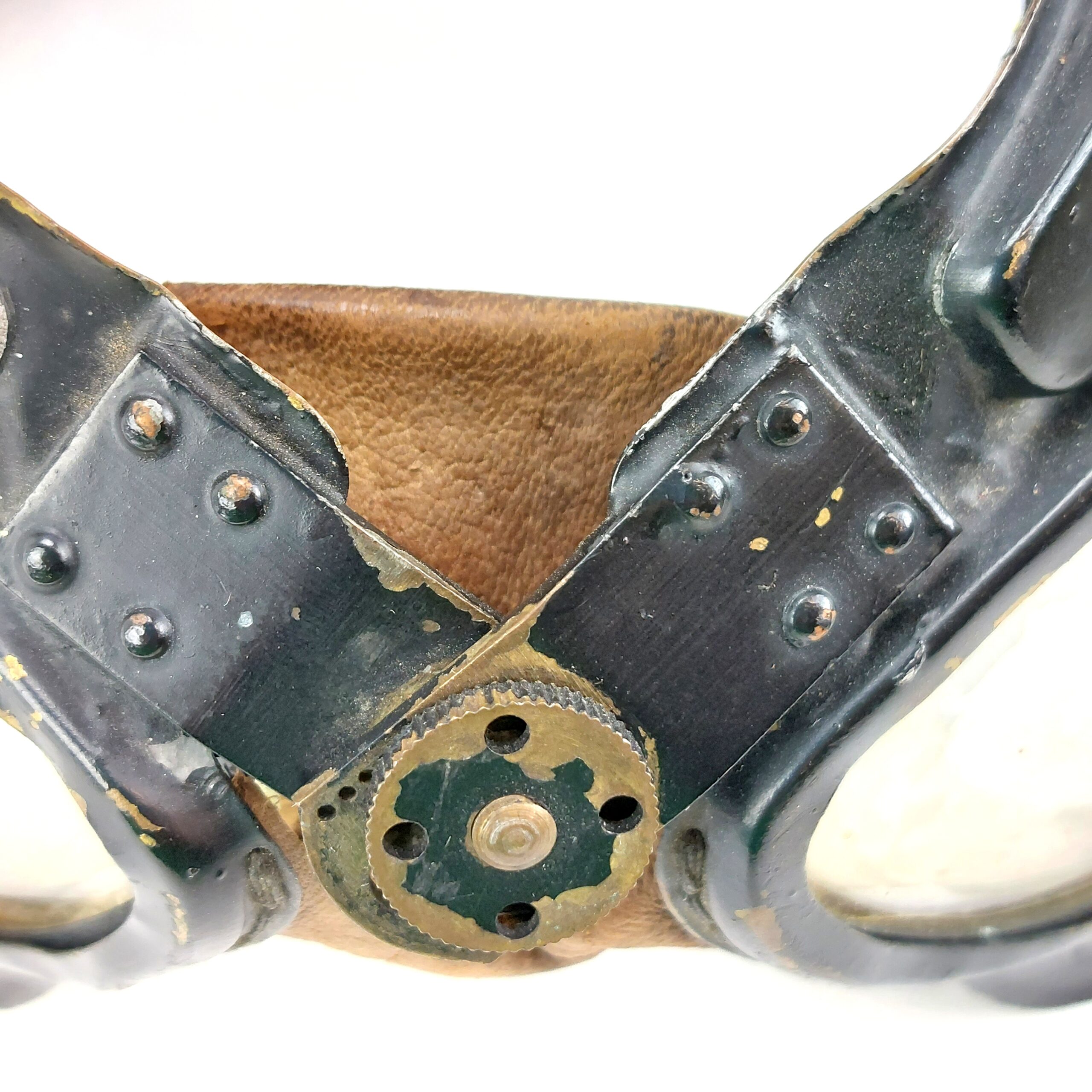 British, WW2, Battle of Britain, RAF Air Ministry Marked Type C 2nd Pattern Flying Helmet with Receiver 10A13466, Mark 1VB Goggles 22C167, G Type Oxygen Mask with Type 48 Magnetic Mi (30)