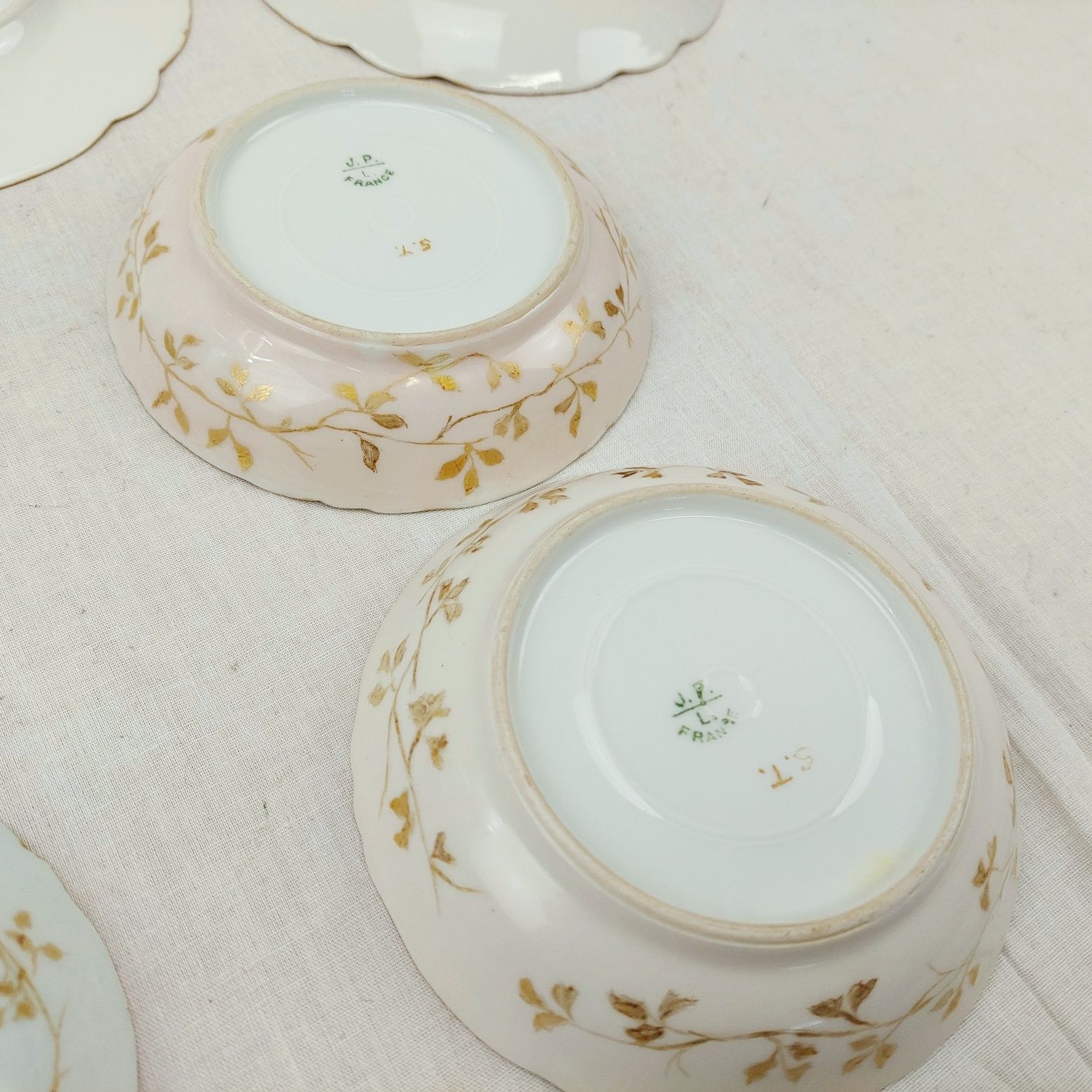 JA_2676167943 - c1890 Set of 6 Tea Plates & 4 Saucers by Jean Pouyat Limoges (17)