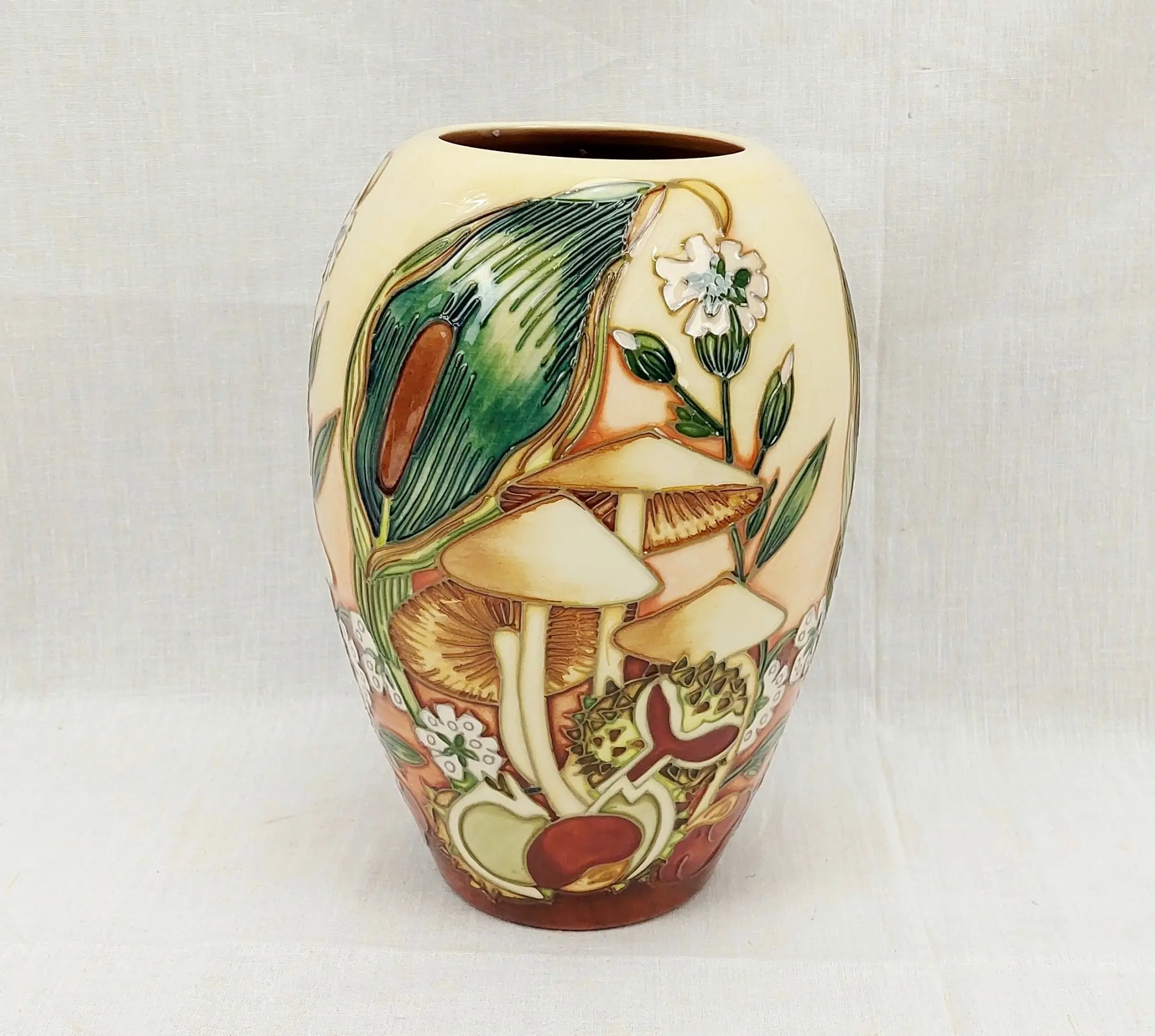 Moorcroft Limited Edition Underwood Pattern Vase 1