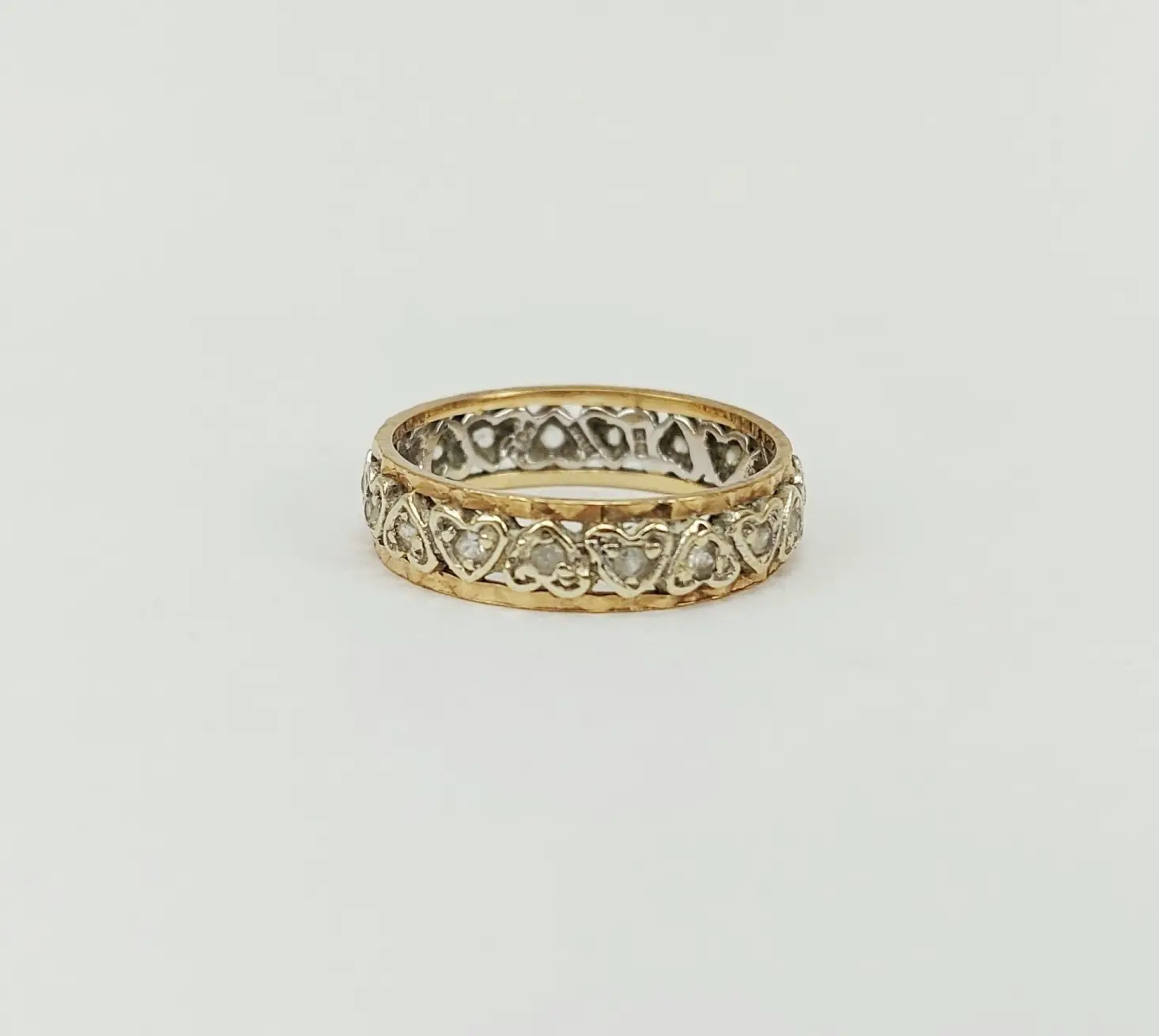 JA_6969197482 - 9ct Gold Spinel Eternity Band Ring UK Size R, US 8 (1)