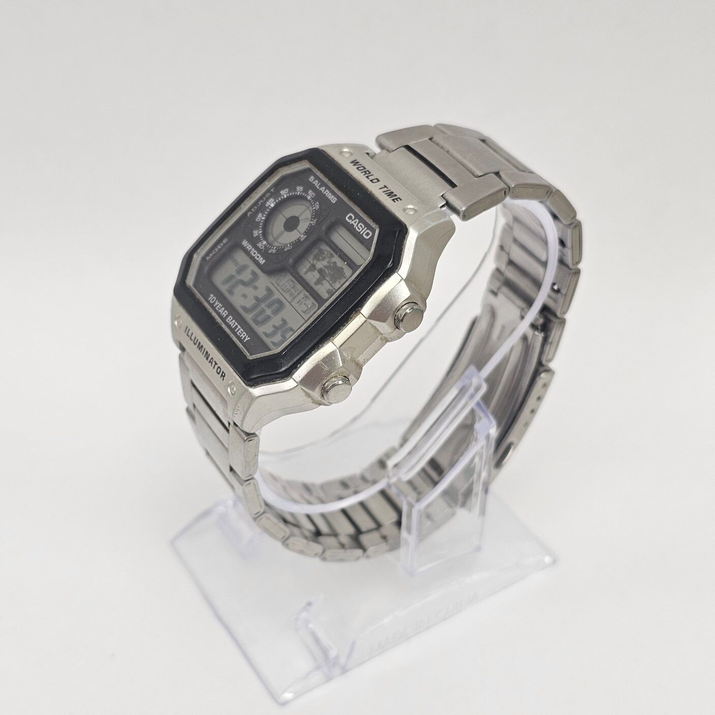 Casio AE 100WH Worldtime Illuminator Gent Watch 3