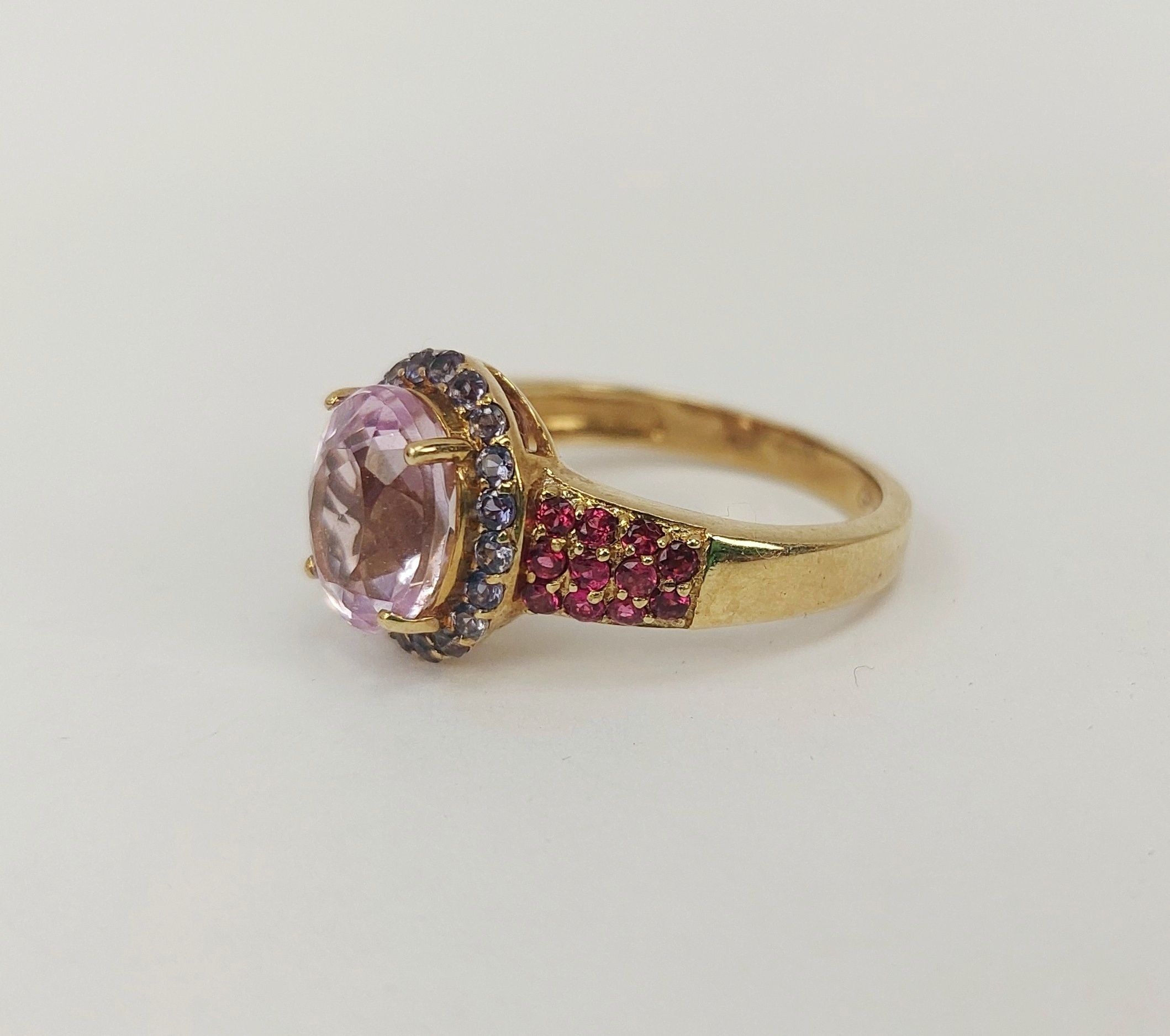 JA_1471202852 - 9ct Gold Amethyst, Iolite & Tourmaline Cluster Ring UK Size Q, US 8 (2)