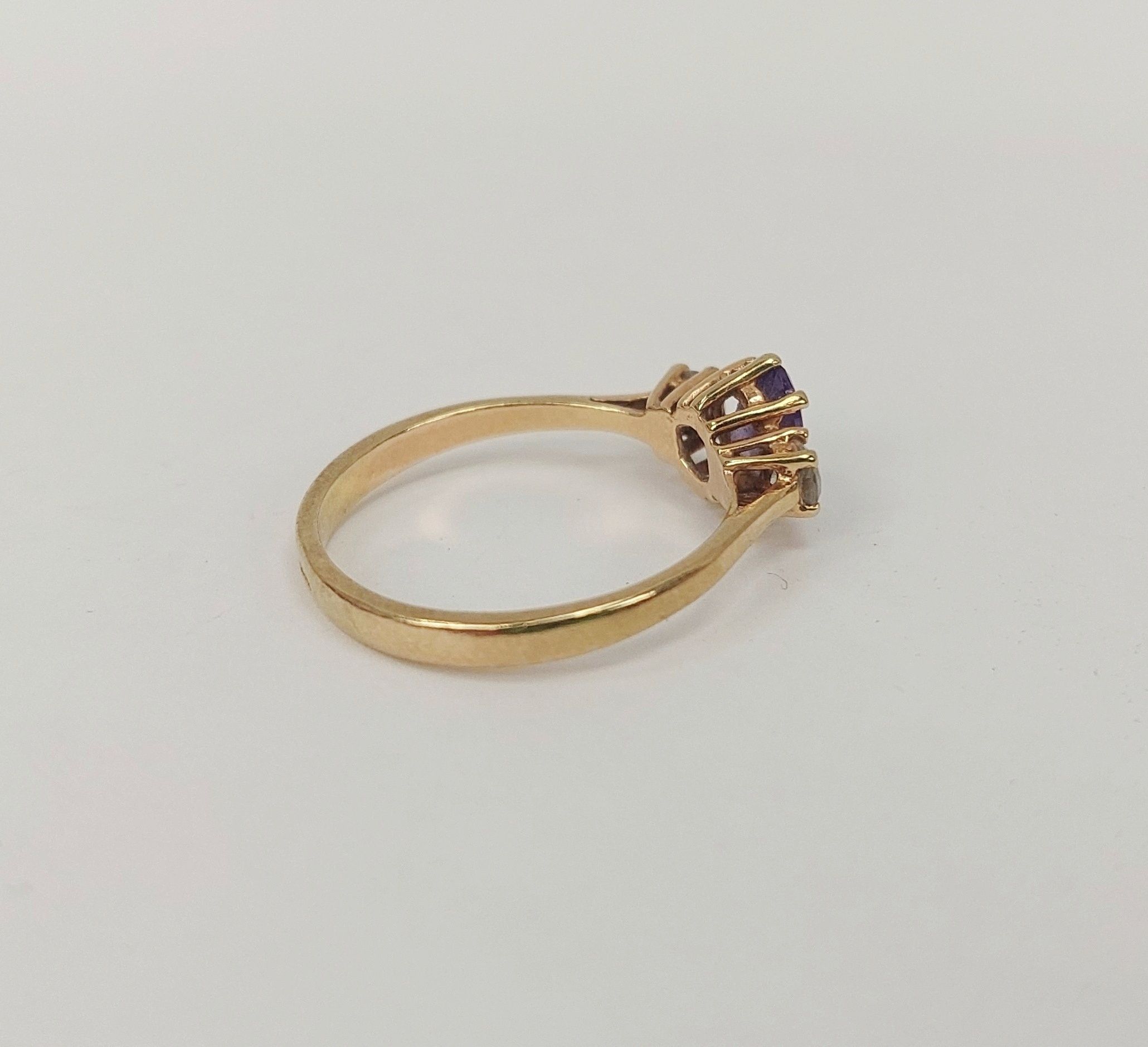 JA_2985202788 - 9ct Gold Amethyst & Quartz Ring UK Size Q+, US 8 (3)