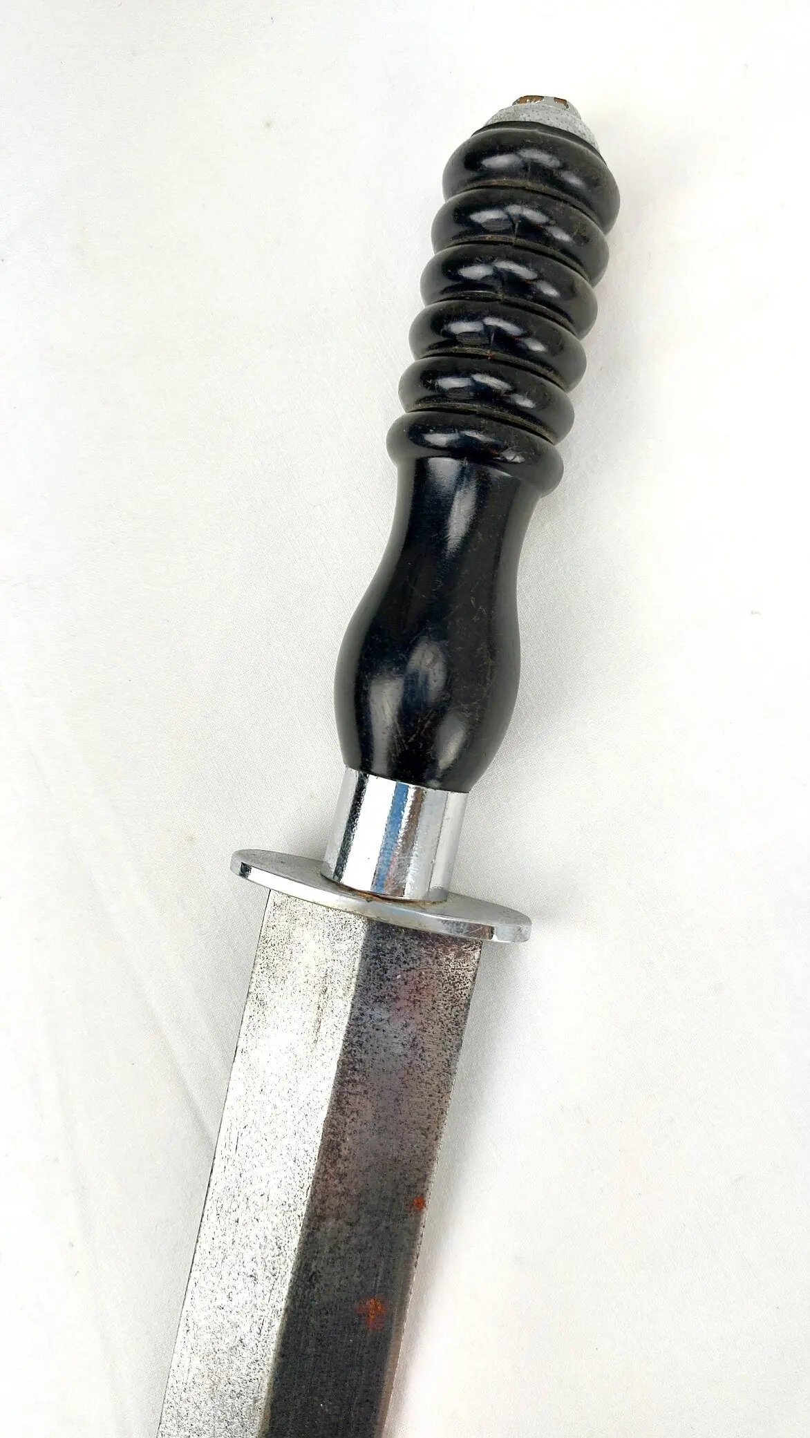 Late War European Naval Diver’s Knife with Tinned Brass Scabbard, Likely by Siebe Gorman & Co Ltd (8)
