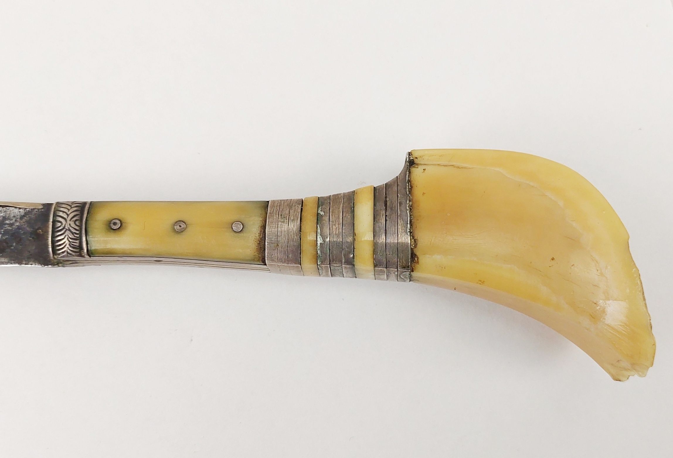 17th Or 18th Century Persian Assassins Dagger 10
