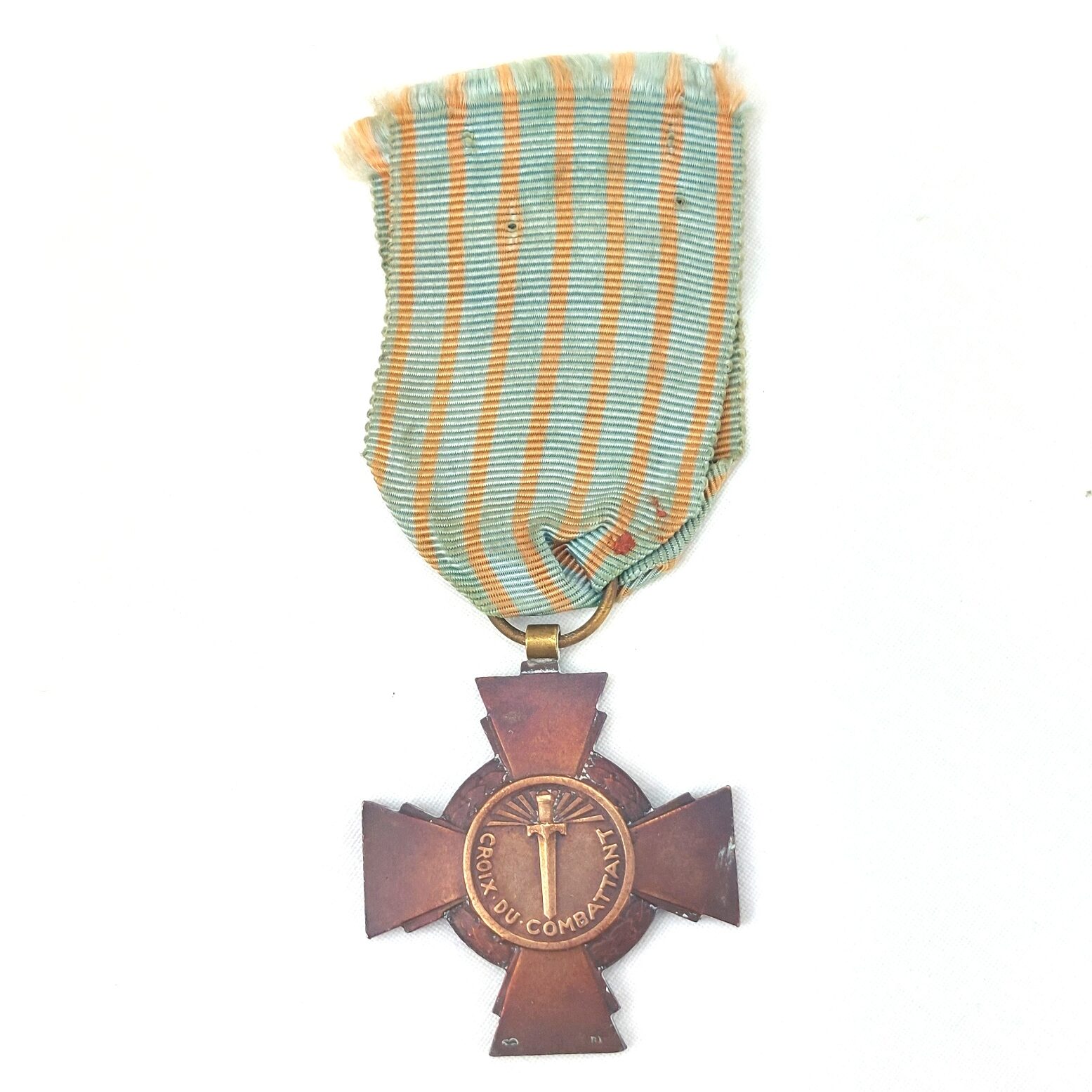 French, WWI–WWII Service, Croix du Combattant Medal, with Original Ribbon (3)