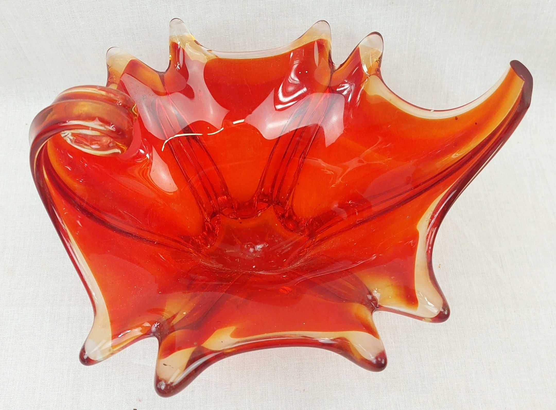 1950s Murano Uranium And Cadmium Glass Bowl 3