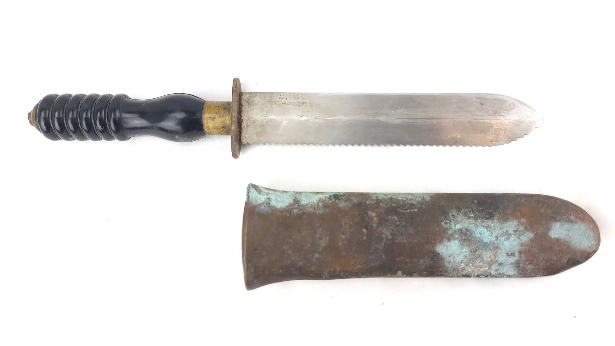 British, Post WW2, Siebe Gorman Diver’s Knife, AP.6260, Non-Magnetic, with Nato-marked scabbard (2)