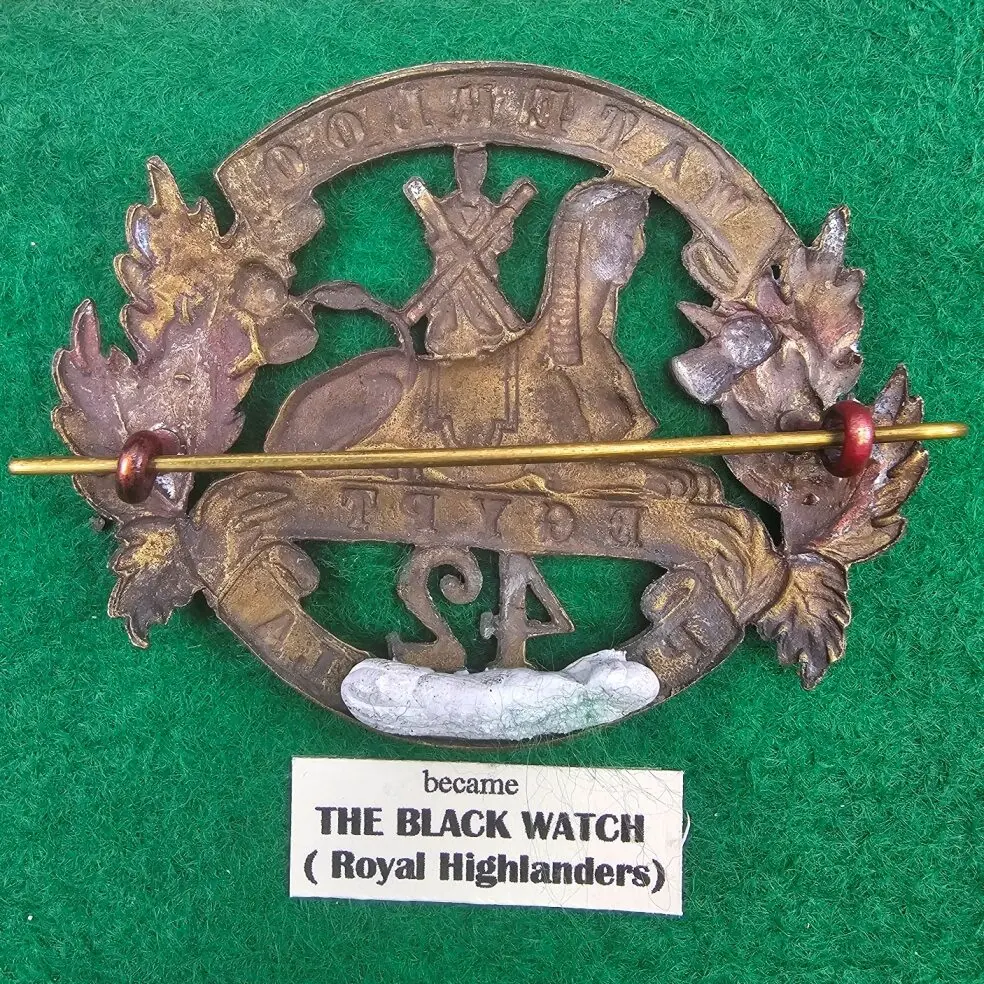 Victorian 42nd Highland Regiment Of Foot Black Watch Feather Bonnet Badge 2