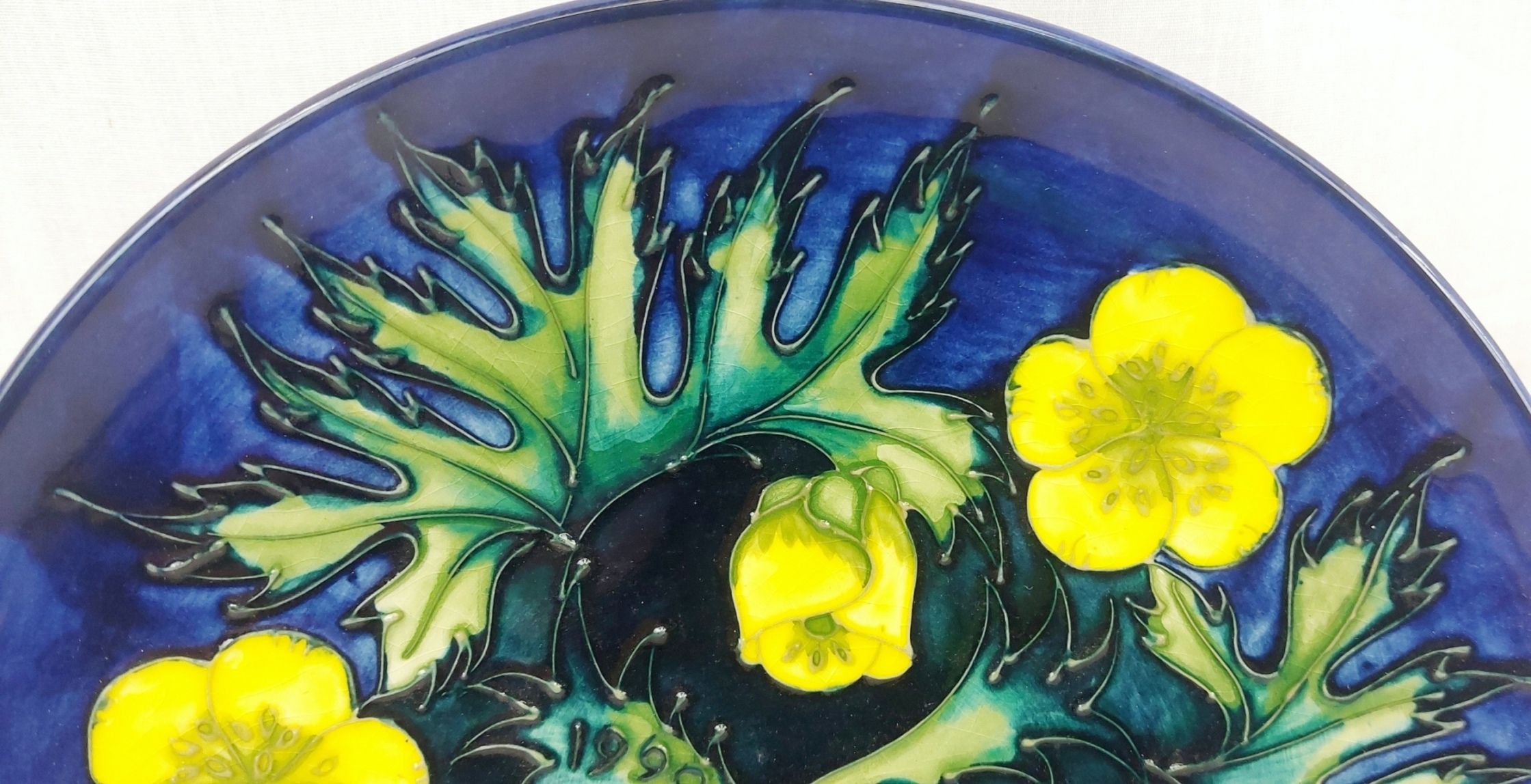 JA_6922209383 - Limited Edition Moorcroft Buttercup Pattern Plate (2)