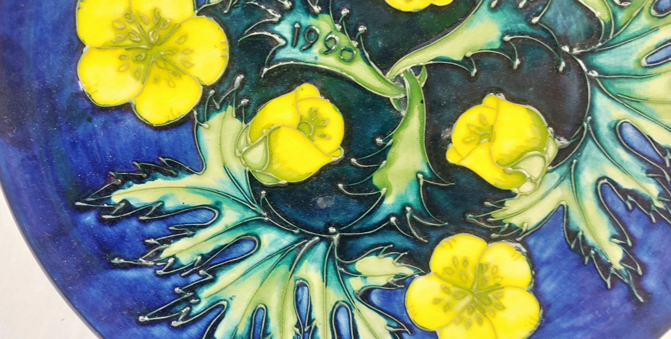 JA_6922209383 - Limited Edition Moorcroft Buttercup Pattern Plate (3)