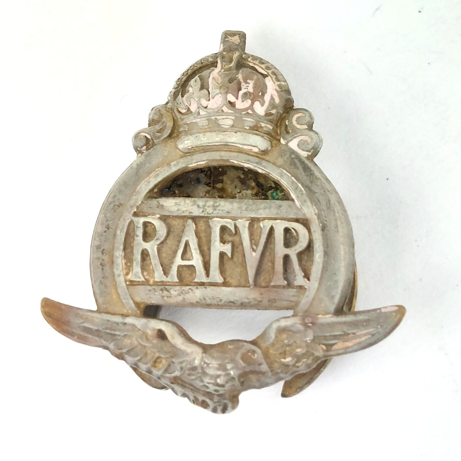 Britain, WWII, Royal Air Force Volunteer Reserve (RAFVR) Silver Lapel Badge, Issue No. 56355 (2)